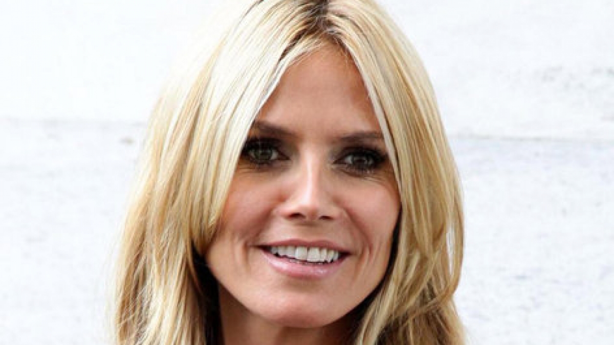 Gutes Vorbild f&uuml;r Nachwuchsmodels? Heidi Klum wurde in New York beim Rauchen abgelichtet. (Foto)