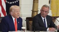 Ein gefährliches Duo? US-Präsident Donald Trump (li.) und r US-Minister für Gesundheit und Soziales, Robert F. Kennedy Jr..