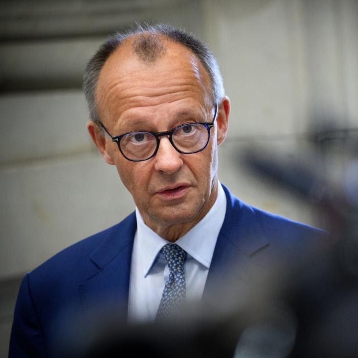 Kanzler erhält unerwartet Rückendeckung - Ausgerechnet von ihm