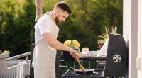 Eine Grillparty auf dem Balkon ist eher ungern gesehen - sowohl bei Nachbarn als auch Vermietern.