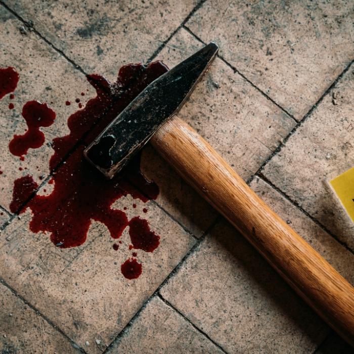 Familienvater erschlägt Ehefrau und drei Kinder mit Vorschlaghammer