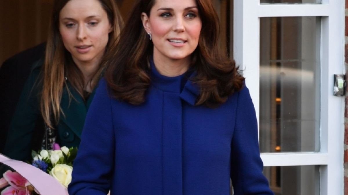 Kate Middleton erwartet im Fr&uuml;hjahr 2018 erneut Nachwuchs - der Babybauch ist schon jetzt nicht zu &uuml;bersehen. (Foto)