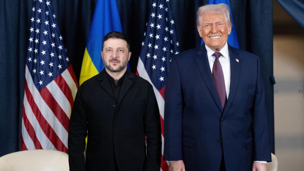Donald Trump: Druck auf Selenskyj w&auml;chst &ndash; w&auml;hrend der Dieselpreis neue Rekorde erreicht (Foto)