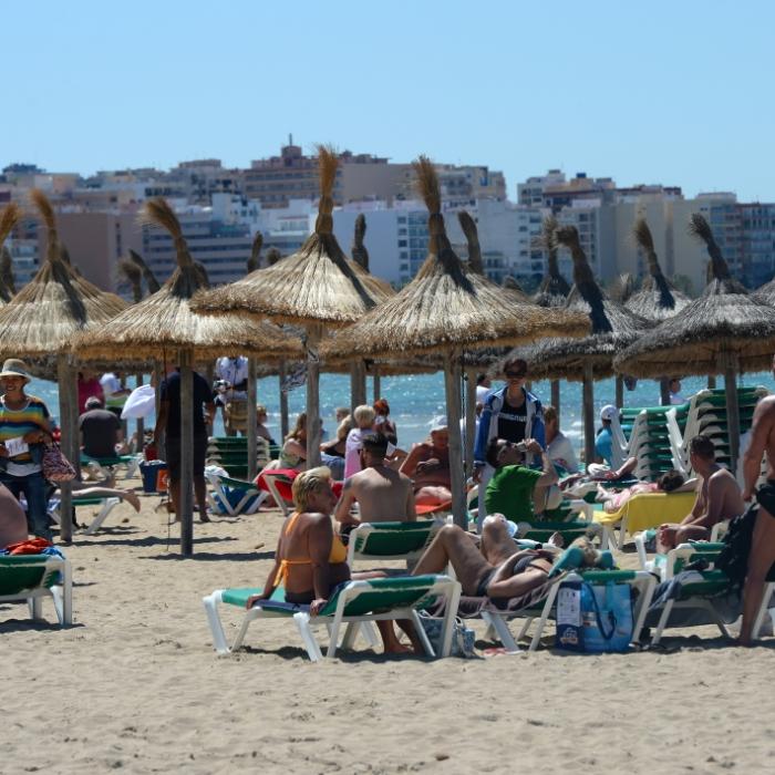 Deutsche Urlauberin (20) missbraucht von zwei Sex-Tätern