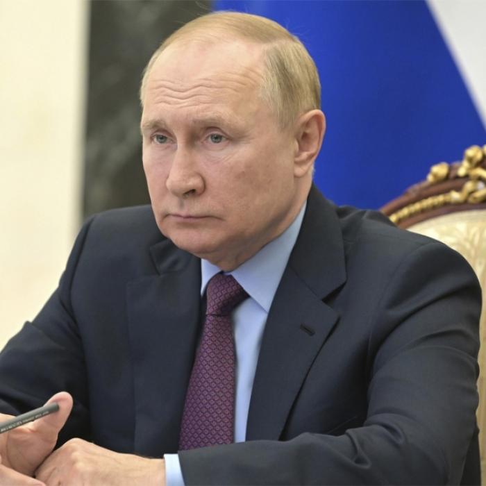 Am Limit: Kurzarbeit und Entlassungswelle im Putin-System