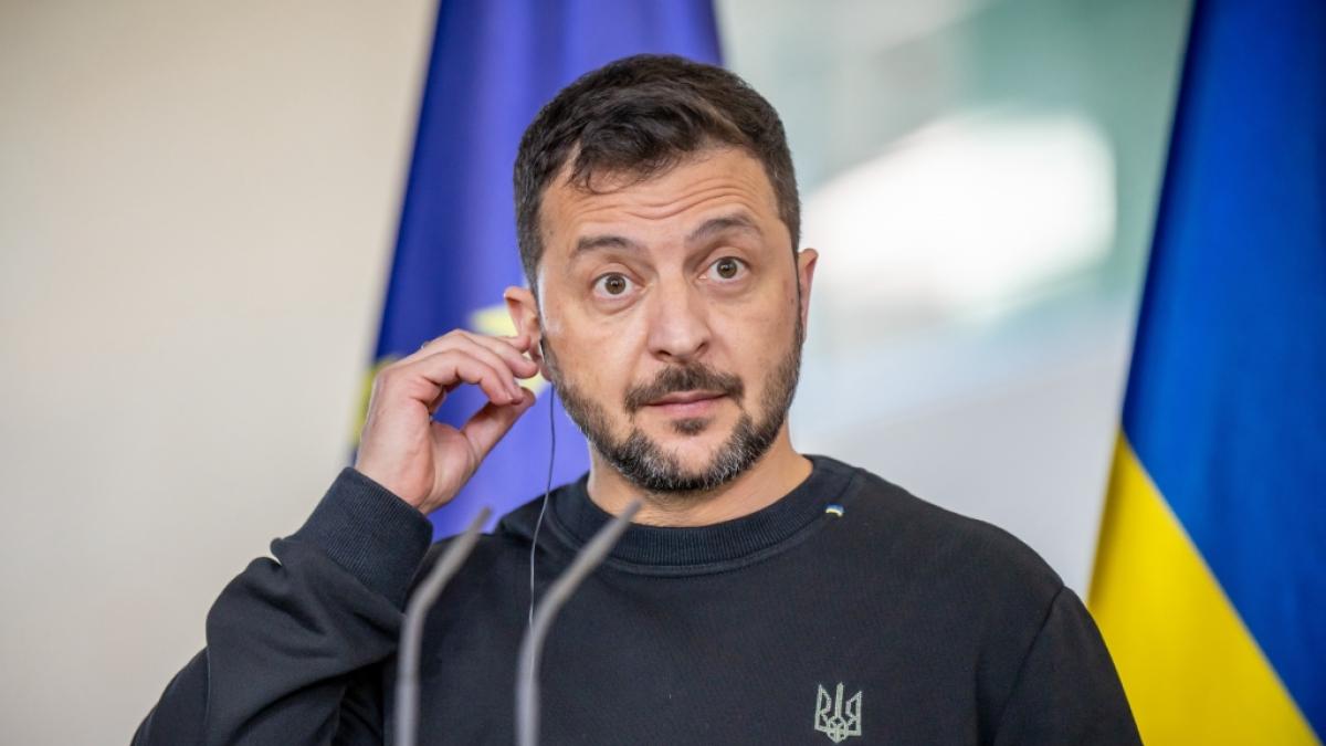 Wolodymyr Selenskyj braucht mehr Soldaten im Kampf gegen Russland. Wurden deshalb nun junge M&auml;nner in Kiew bei Razzien in Konzerts&auml;len, Bars und Nachtclubs rekrutiert? (Foto)