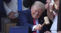 Errichtet Donald Trump eine Diktatur in den USA?