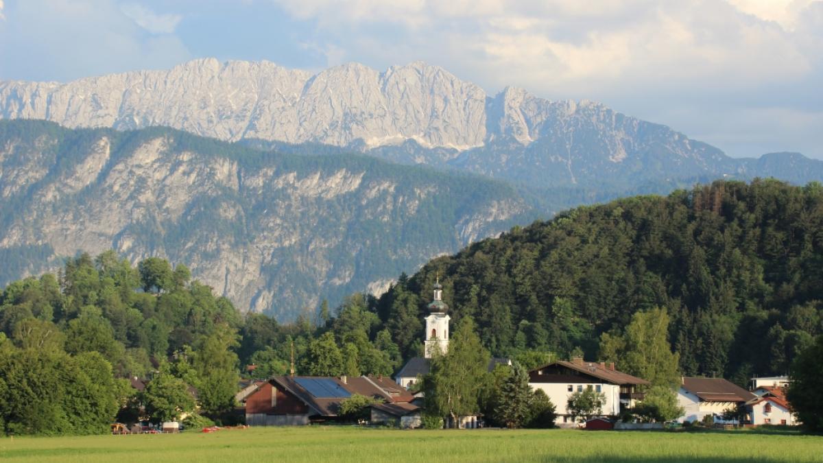 Bei Oberaudorf in den bayerischen Alpen ist es zu einem t&ouml;dlichen Wander-Unfall gekommen. Ein Mann starb. (Foto)