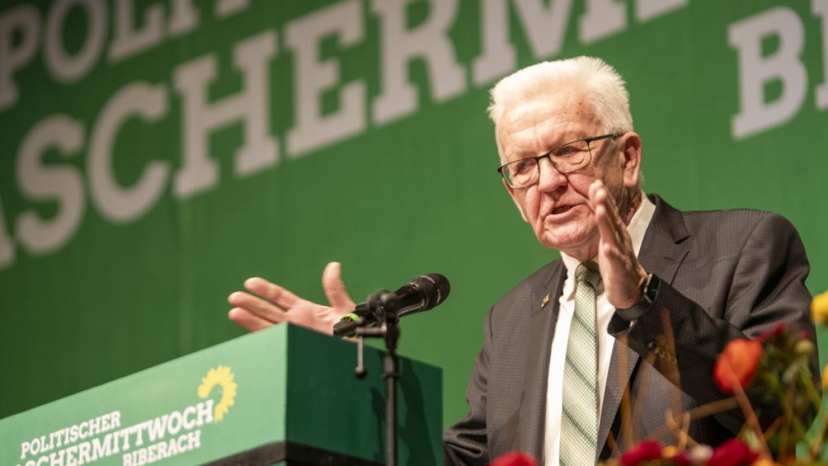 Winfried Kretschmann legte der Gr&uuml;nen-Jugend-Chefin den Parteiaustritt nahe.&nbsp; (Foto)