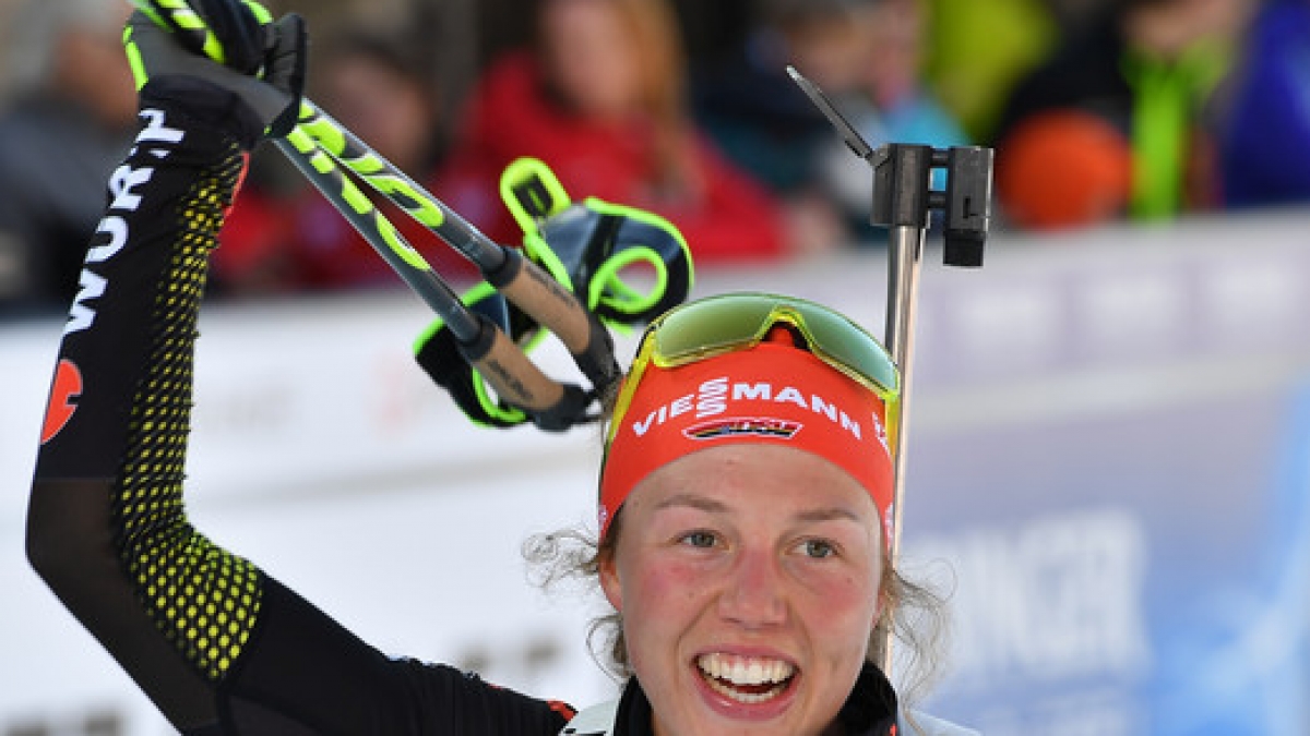 Die deutsche Biathletin Laura Dahlmeier rechnet sich f&uuml;r den Massenstart beim Biathlon Weltcup 2017 in Oslo gute Chancen aus. (Foto)