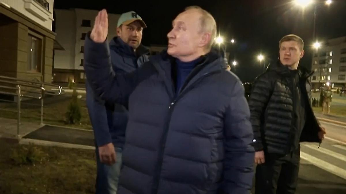 Hat Wladimir Putin einen seiner Doppelg&auml;nger in die Ukraine geschickt? (Foto)