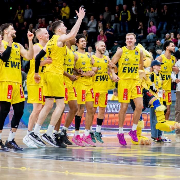 81:79-Heimsieg für EWE Baskets