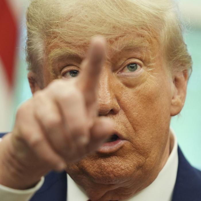 Trump drohte angeblich mit 