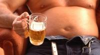 Der Bierbauch galt mal als sexy. Das ist aber lange her. Heute wird er eher als Risikofaktor für zahlreiche Erkrankungen gesehen.