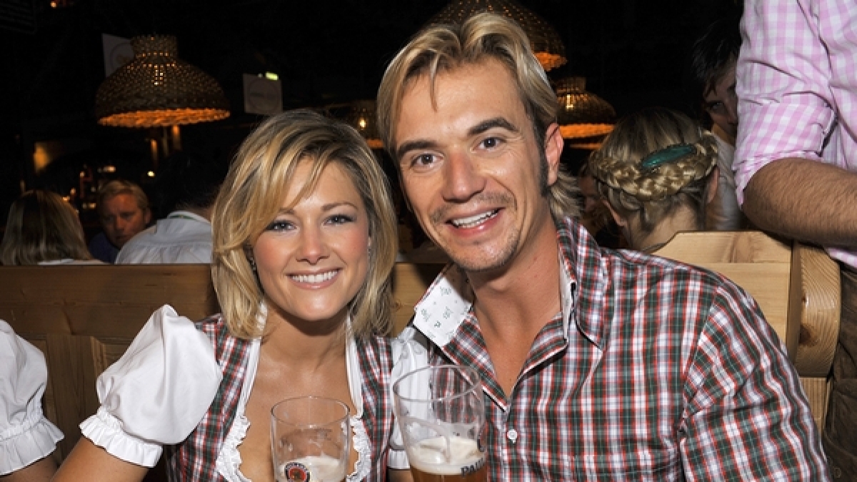 Mal ehrlich, ist das etwa noch süß? Helene und Freund Florian Silbereisen im Trachten-Partner-Look. (Foto)
