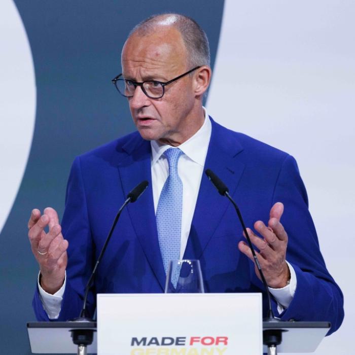 Friedrich Merz verspricht auf Instagram Reformen für junge Leute. Doch die Zweifel an der Glaubwürdigkeit des Kanzlers sind groß.