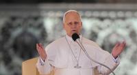 Papst Leo XIV. spendet am Ostersonntag den Segen 