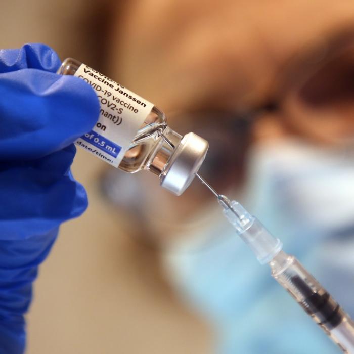 Antikörper-Theorie besagt: Schlimmerer Covid-Verlauf durch Corona-Impfung