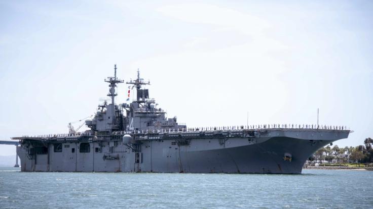 Angeblich von iranischer Drohne bedroht: Die USS Boxer im Persischen Golf.