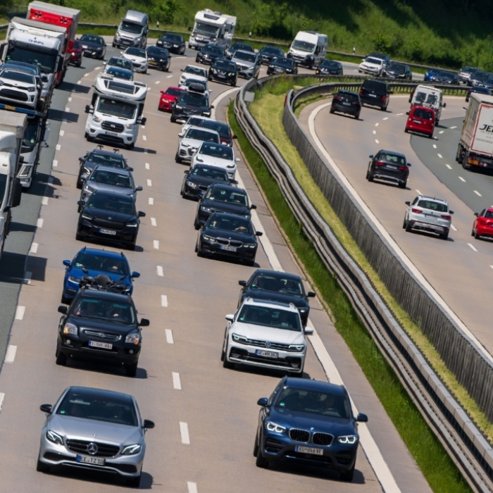 Volle Autobahnen zum Ferien-Startschuss! Hier staut es sich am Sonntag