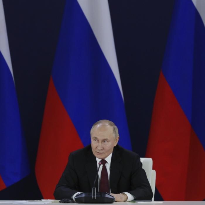 Fallschirmjäger verpassen Putins Armee massiven Rückschlag