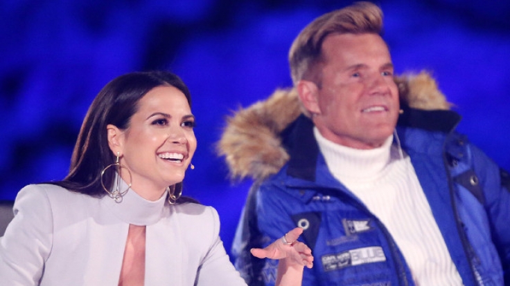 Die DSDS-Juroren Mandy Capristo und Dieter Bohlen beurteilen die Auftritte kritisch. Am Ende entscheidet aber das Publikum.