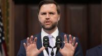 Während Donald Trump nach China reiste, blieb JD Vance allein im Weißen Haus.