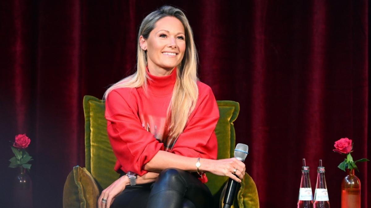 Helene Fischer will Fans bei ihrer Tour 2023 mit einer Mega-B&uuml;hne begeistern. (Foto)