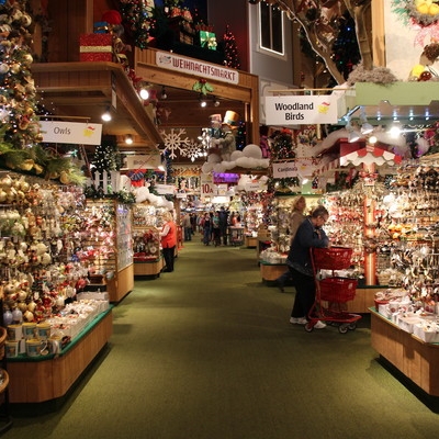 Weihnachtsdeko XXL! DAS ist der größte Weihnachtsladen der Welt