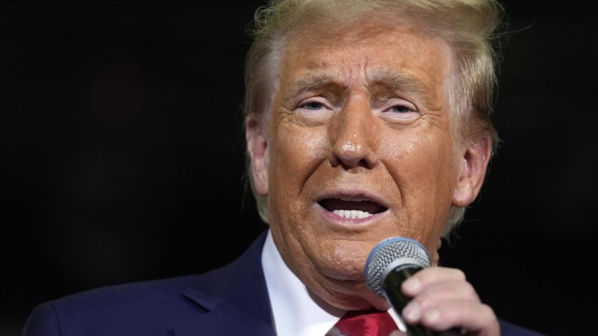 Donald Trump hat sich einmal mehr kontrovers &uuml;ber den Ukraine-Krieg ge&auml;u&szlig;ert. (Foto)