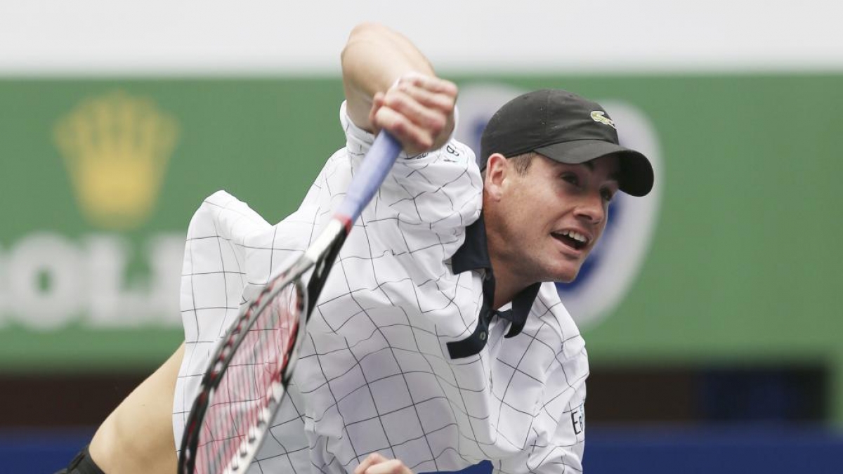 Wer ihn als Gegner hat, braucht Protektoren, um blaue Flecke zu vermeiden: der Amerikaner John Isner. (Foto)