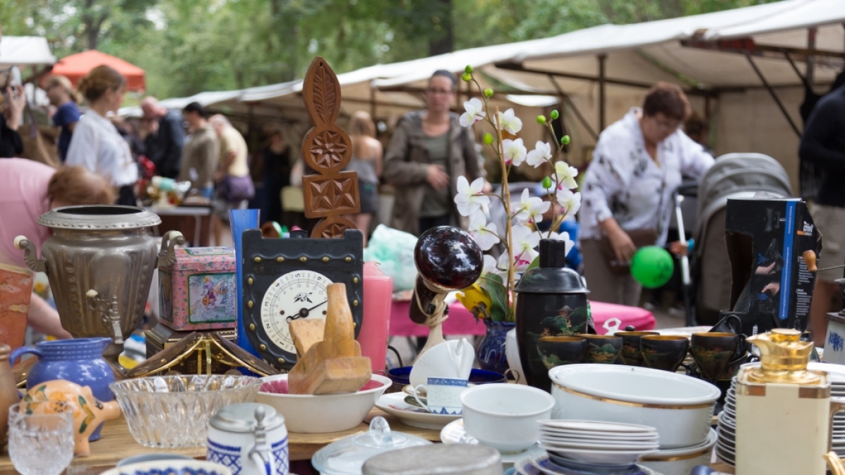 Aktuelle Flohmarkt-Termine auf news.de. (Foto)
