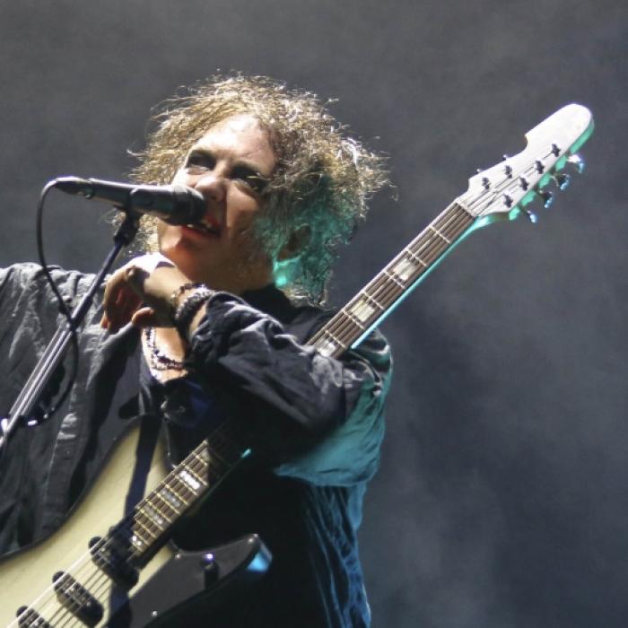 Fast ganz genau! The-Cure-Sänger sagte Queen-Tod vor 10 Jahren voraus