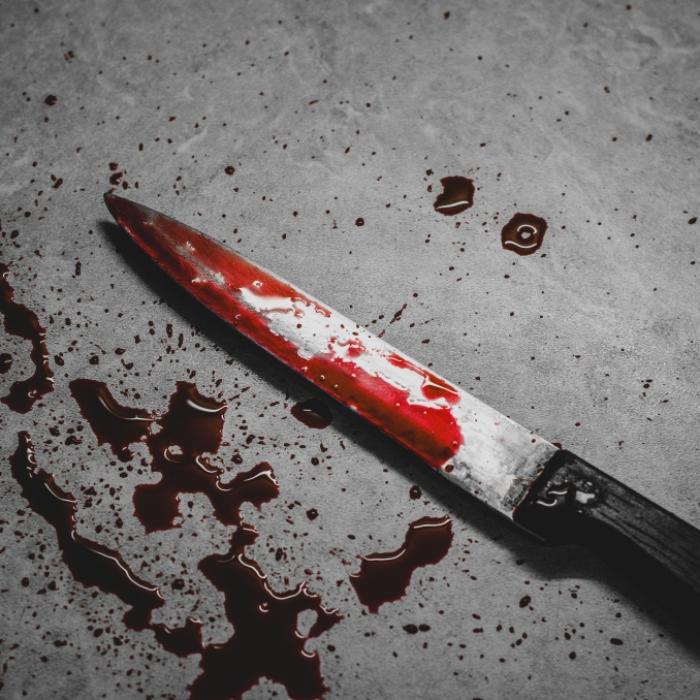 Täter lauerte ihr auf! Schwangere (29) auf offener Straße niedergestochen