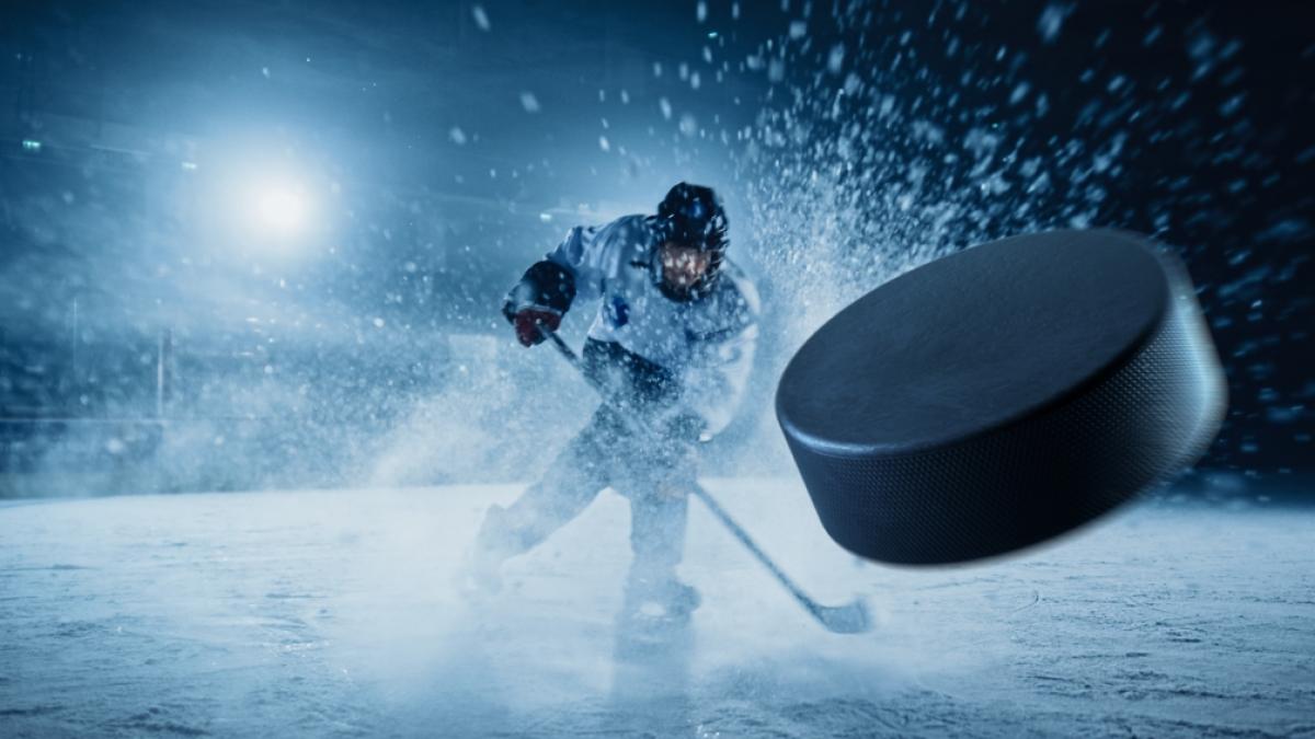 Die Sportwelt weint um Rodion Amirov: Das Eishockey-Talent ist mit nur 21 Jahren gestorben (Symbolfoto). (Foto)