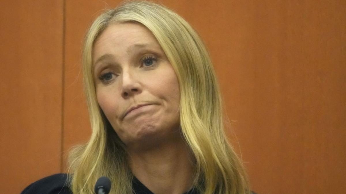 Gwyneth Paltrow genie&szlig;t die Weihnachtszeit am Strand von Mexiko. (Foto)