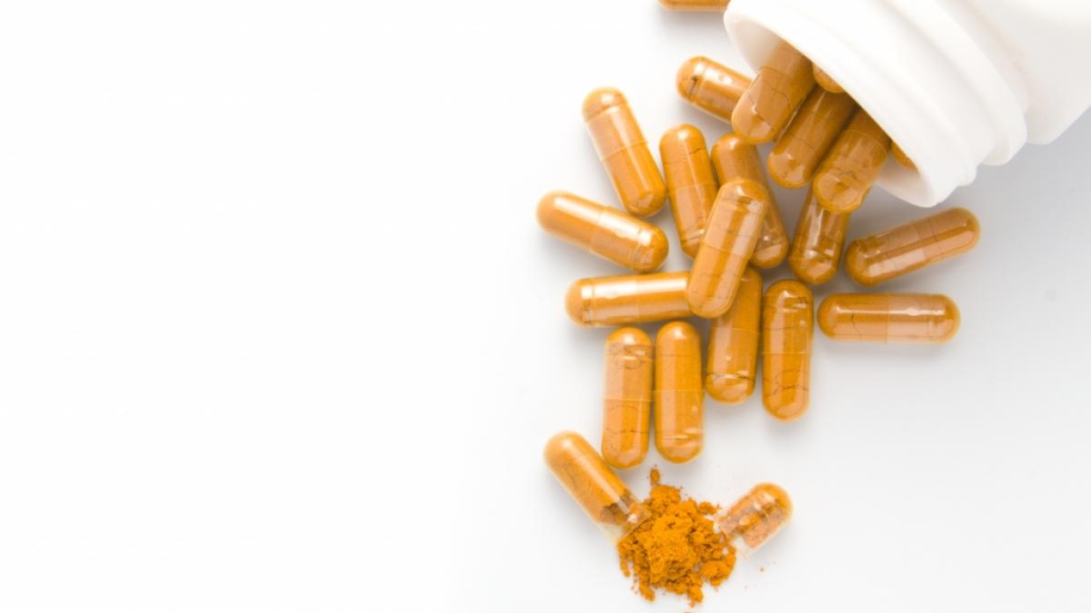 Ein Hersteller ruft aktuell Kurkuma-Ingwer-Kapseln zur&uuml;ck. (Foto)