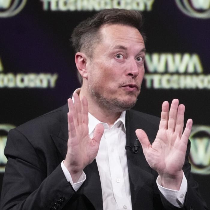Bekommt Wladimir Putin jetzt Hilfe vom Tesla-Chef?