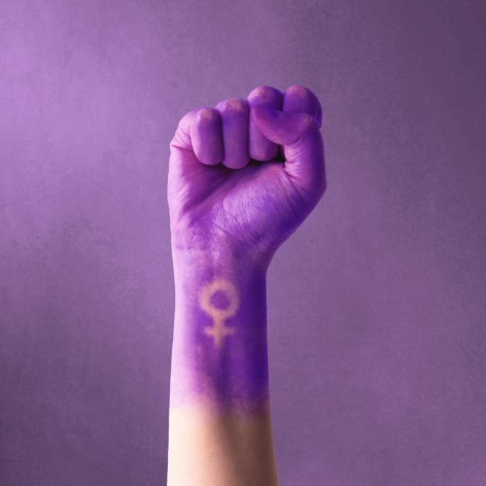 Sprüche und Bilder zum feministischen Kampftag für WhatsApp und Co.