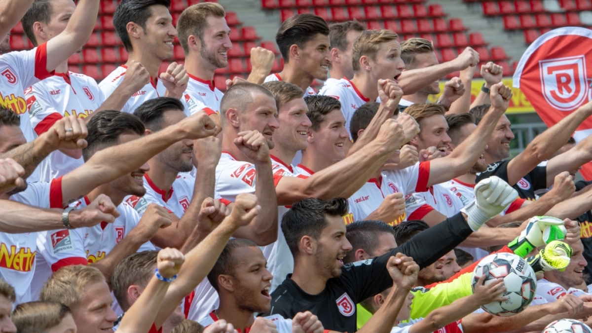 Heimspiel SSV Jahn Regensburg: Die aktuellen Spielergebnisse der 2. Fu&szlig;ball-Bundesliga bei news.de. (Foto)