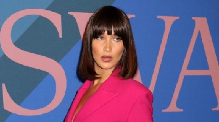 Bella Hadid versetzte ihre Instagram-Fans mit Urlaubsbildern von ihrer knackigen Kehrseite in Ekstase.