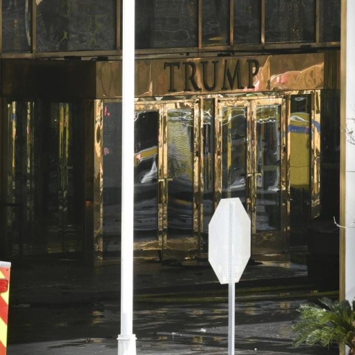 Video zeigt, wie Tesla-Cybertruck vor Trump-Hotel explodiert
