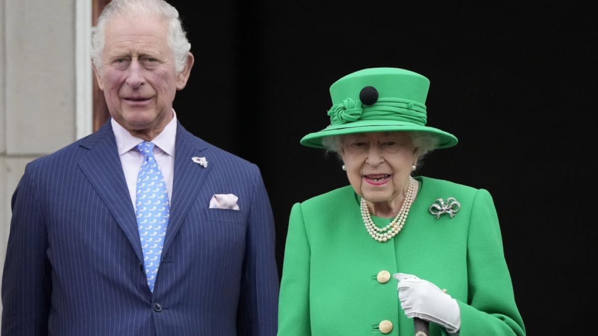 Wenn Prinz Charles seine Mutter Queen Elizabeth II. auf dem Thron abl&ouml;st, werden K&ouml;pfe rollen: Als K&ouml;nig will Charles eine schlankere Monarchie an den Start bringen. (Foto)