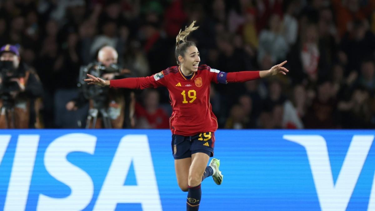 Olga Carmona von Spanien jubelt nach dem F&uuml;hrungstreffer ihrer Mannschaft zum 1:0. (Foto)