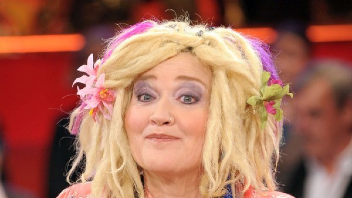 Gaby K&ouml;ster l&auml;sst sich ihren Lebensmut nicht nehmen. (Foto)