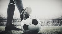 Der frühere französische Fußballnationalspieler Jean-Pierre Adams ist nach 39 Jahren im Koma gestorben (Symbolbild).