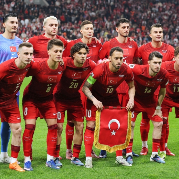 Knapper Sieg für die Türkei in Gruppe D