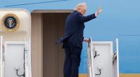 Trump scheint das Treppensteigen immer größere Probleme zu bereiten.