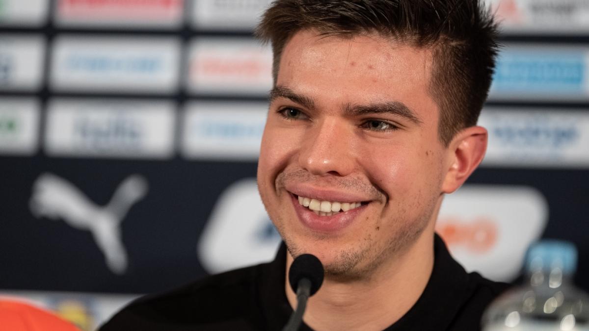 Renars Uscins Vater ist der lettische Handballspieler und Trainer Armands Uscins. (Foto)
