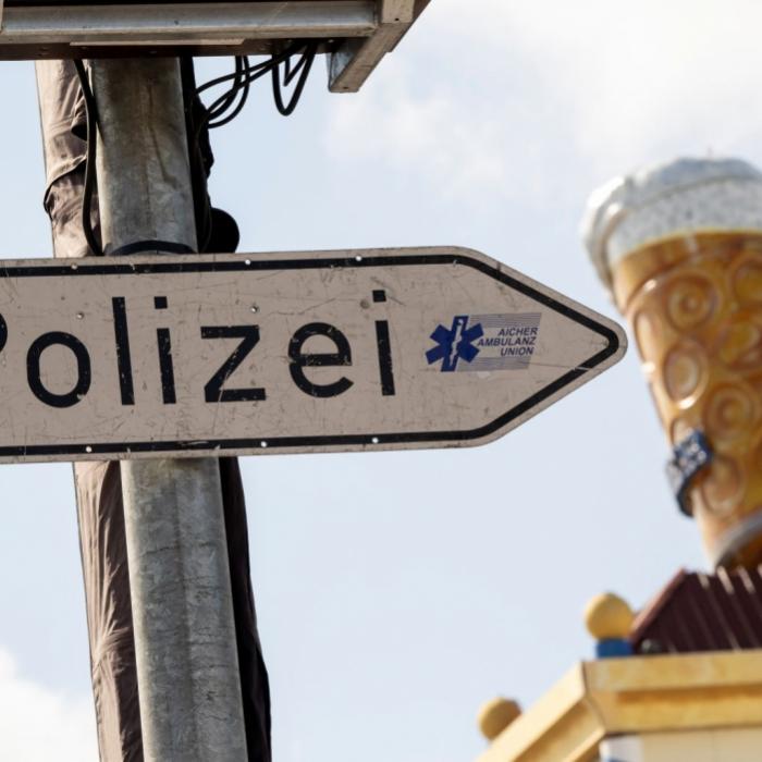 Sicherheitsmitarbeiter soll Besucherin (22) missbraucht haben